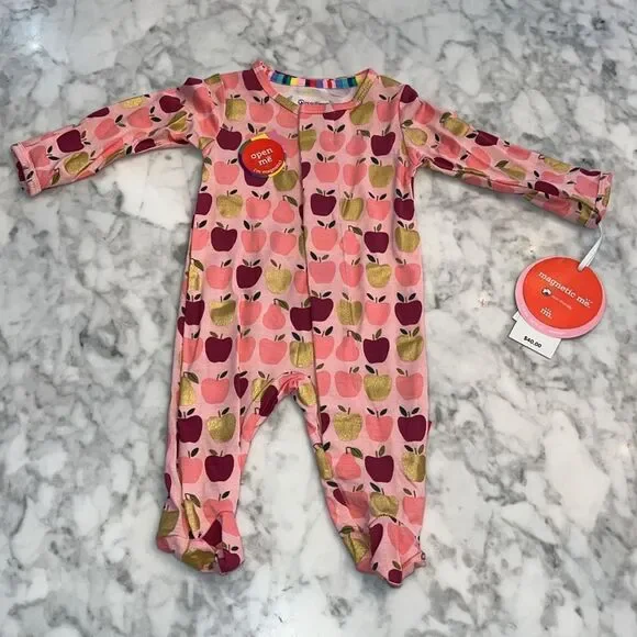 NWT MAGNETIC ME APPLETON MODAL MAGNETIC PARENT FAVORITE FOOTIE - FALL FAVORITE! - Picture 1 of 9
